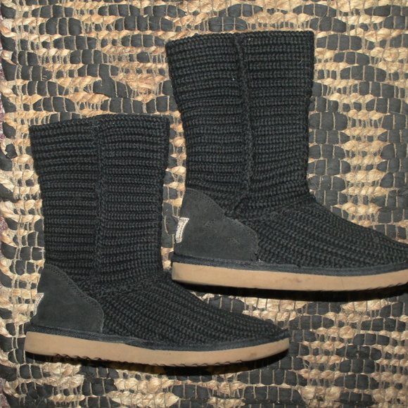 Black UGG Cardy Knit Short Boot Booties - Picture 6 of 10